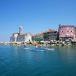 Apartma Tayana - With Affordable Parking !!! Apartment Piran