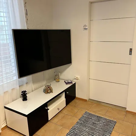 Apartma Tayana - With Affordable Parking !!! * Piran