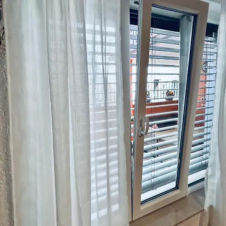 Apartma Tayana - With Affordable Parking !!! Apartmán Piran