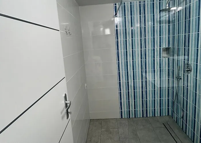 アパート Apartma Tayana - With Affordable Parking !!!