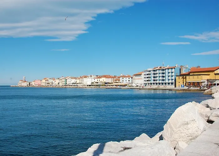 Apartma Tayana - With Affordable Parking !!! Lägenhet