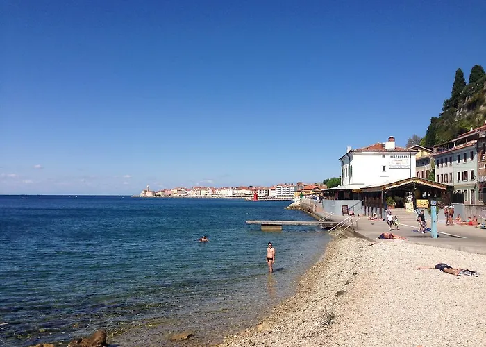 Apartma Tayana - With Affordable Parking !!! Lägenhet Piran